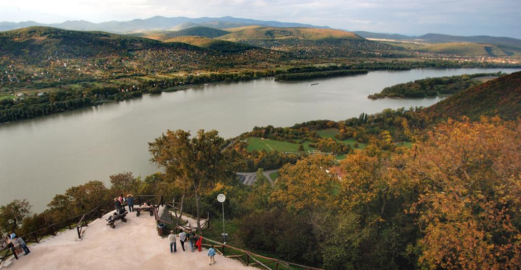 Villa Harmonia Panzio Visegrad Exterior photo